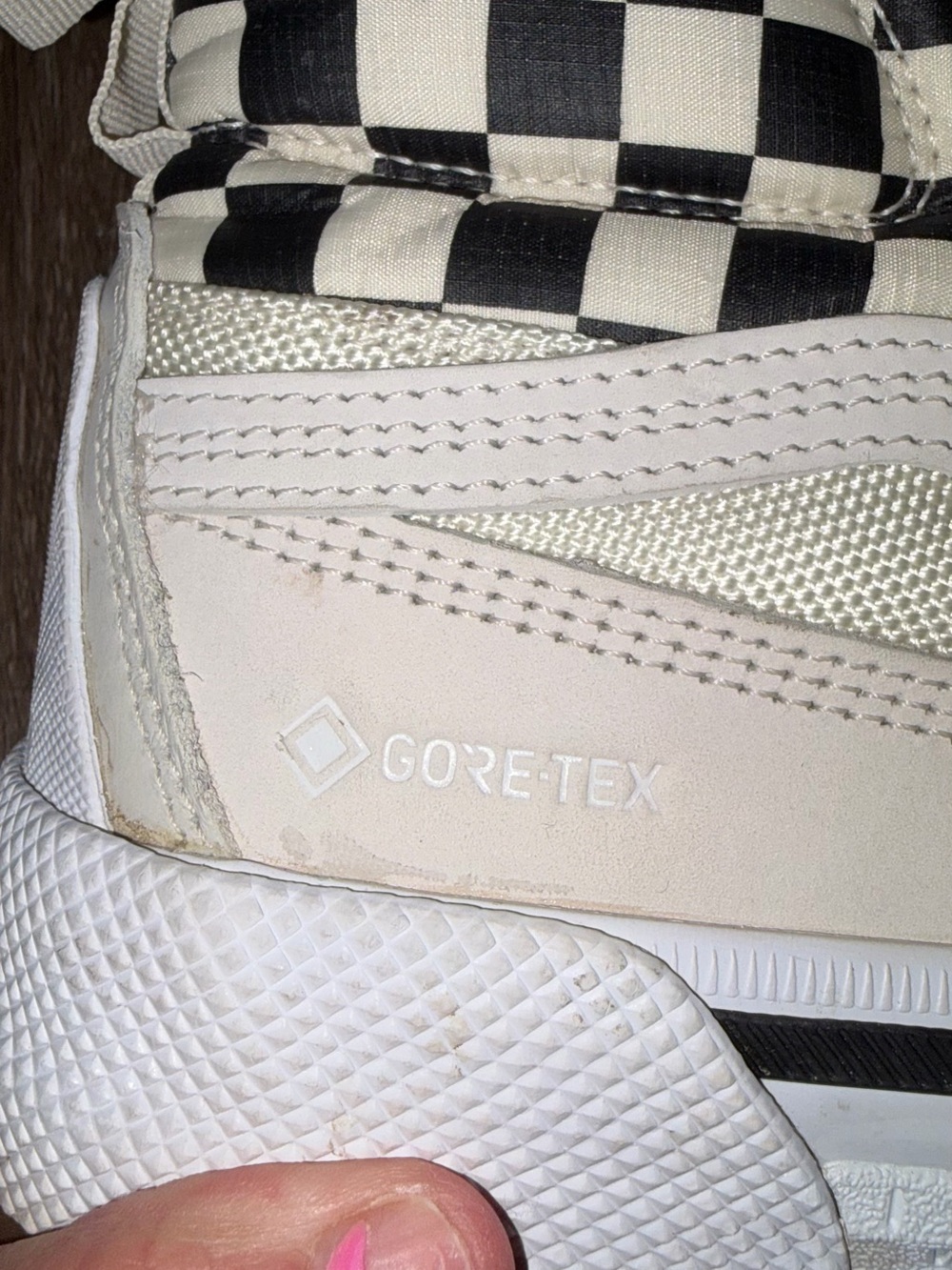 VANS UA SK8-HI GORE-TEX MTE-3 (CHECKERBOARD) UNISEX SNEAKERS - Picture 7 of 10